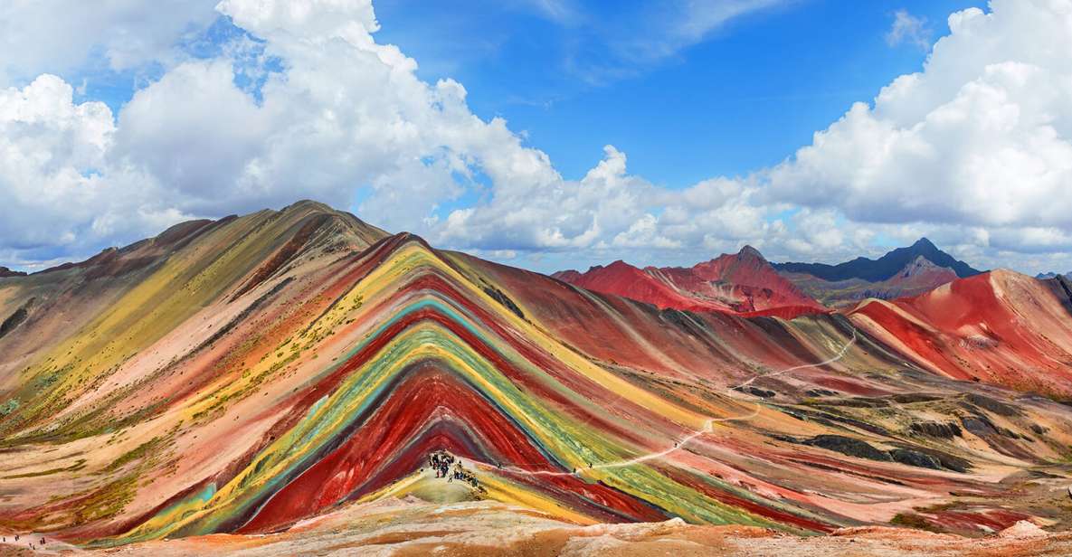 Cusco: Private Tour 2d/Humantay/Rainbowmountain + Hotel ☆☆