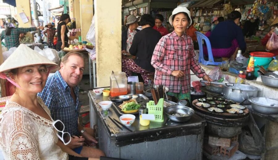 Ho Chi Minh: Tasty Vegan Food and Local Beer by Motorbike
