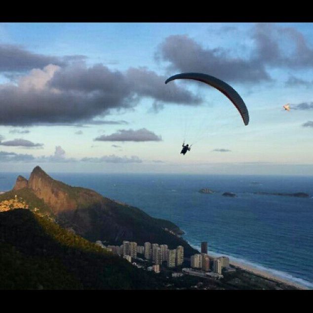 Rio De Janeiro: 30-Minute Tandem Paragliding Flight - Weight and Behavioral Restrictions