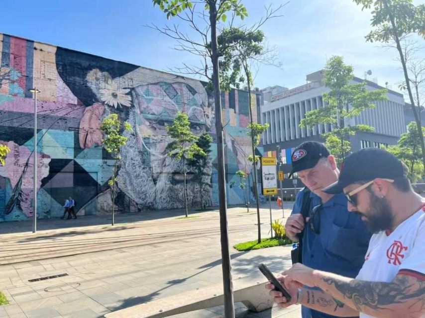 Rio Art Expedition: A Journey Through Rios Urban Landscape. - Admiring the Selaron Steps